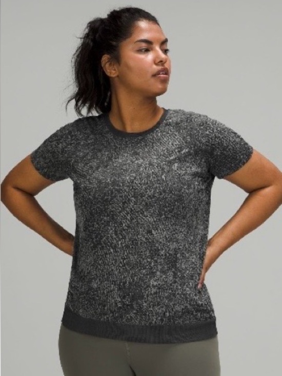 lululemon athletica Tops - Lululemon Swiftly Breathe Relaxed Fit Top Size 12.  Black and White design.